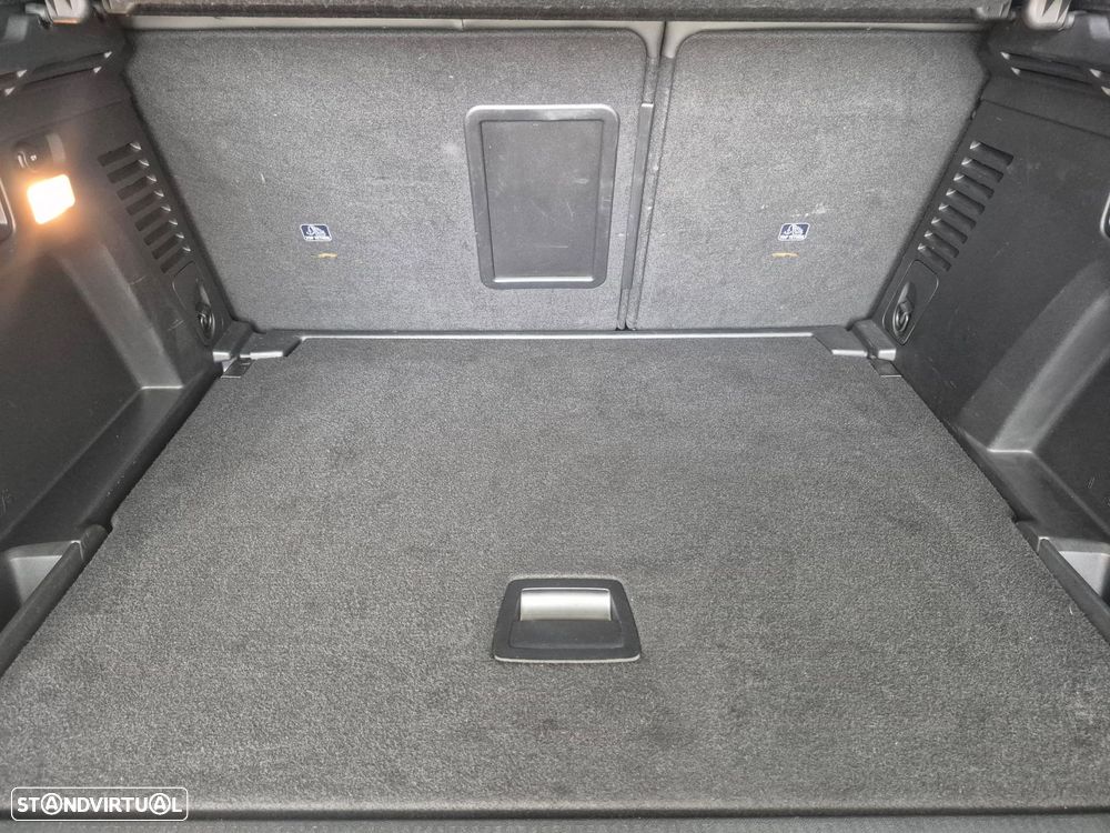 Peugeot 3008 1.5 BlueHDi GT Line J19 EAT8 - 35