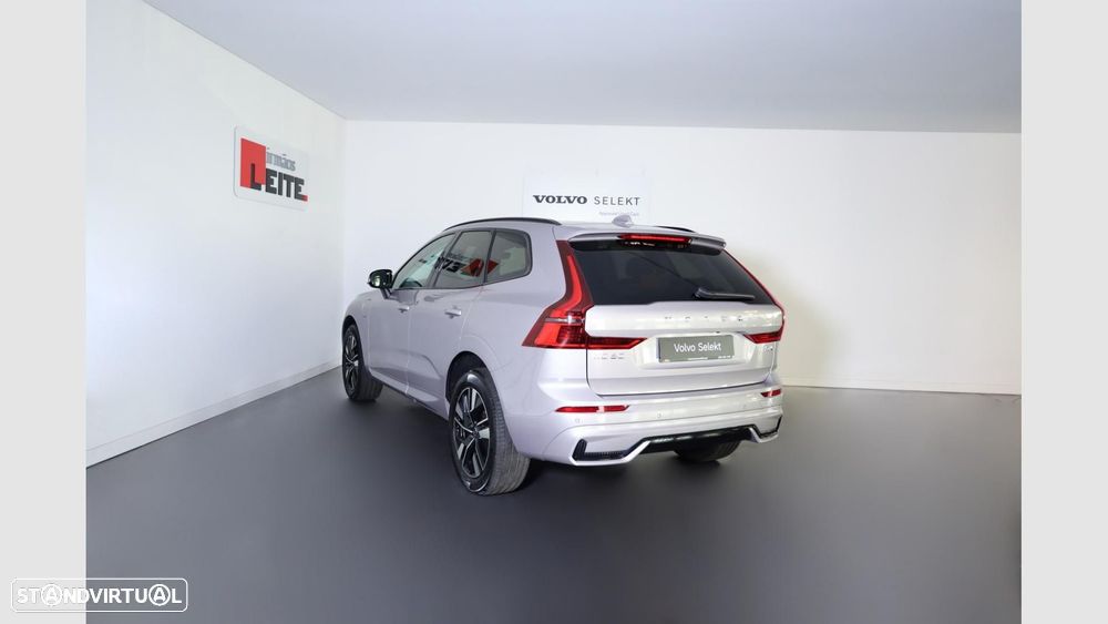 Volvo XC 60 2.0 T6 PHEV Plus Dark - 21