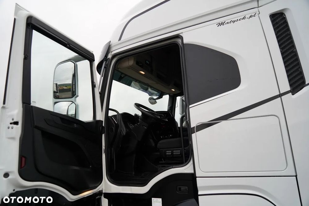 Iveco S-WAY / 480 / RETARDER / KLIMA POSTOJOWA / OPONY 100% / EURO 6 - 23