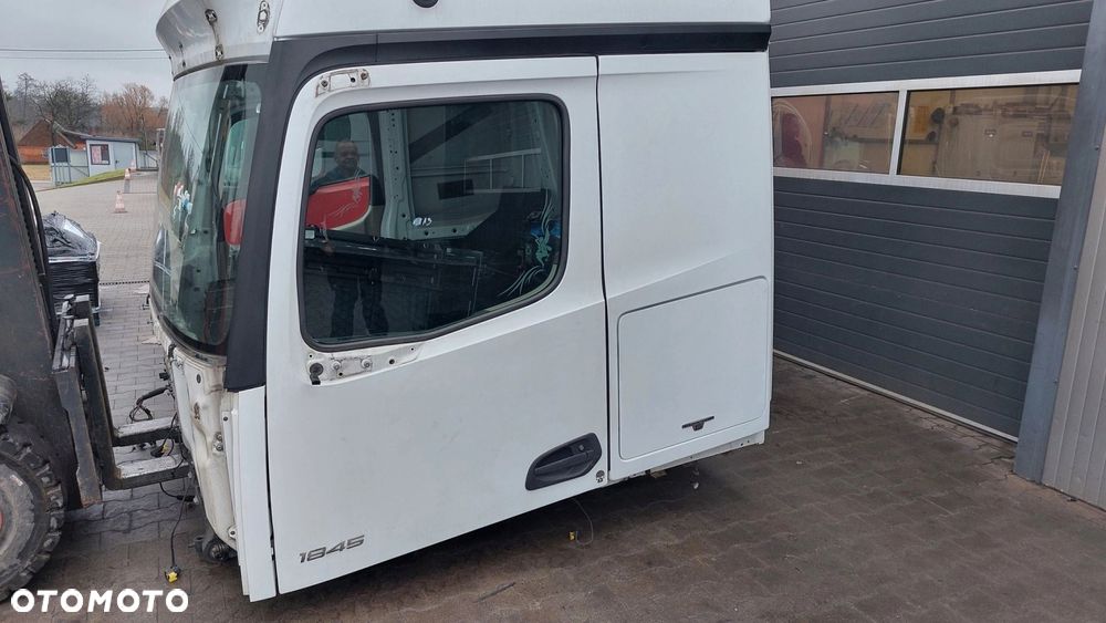 MERCEDES ACTROS MP4 EURO 6 DRZWI LEWE KOMPLETNE - 1