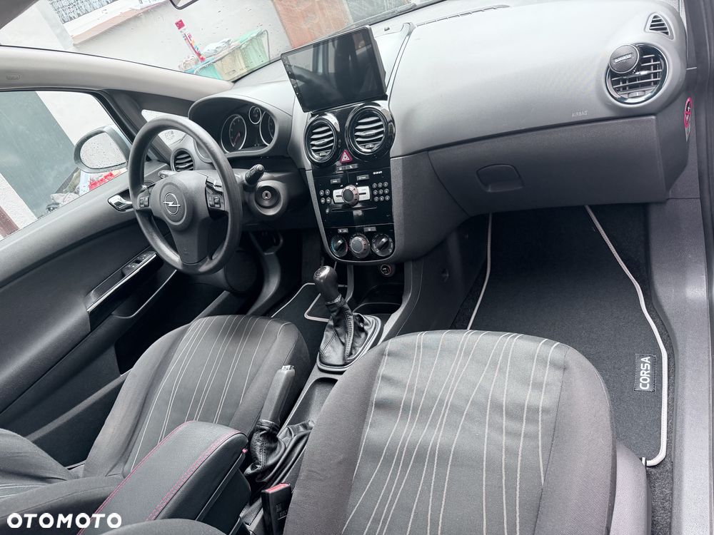 Opel Corsa - 4