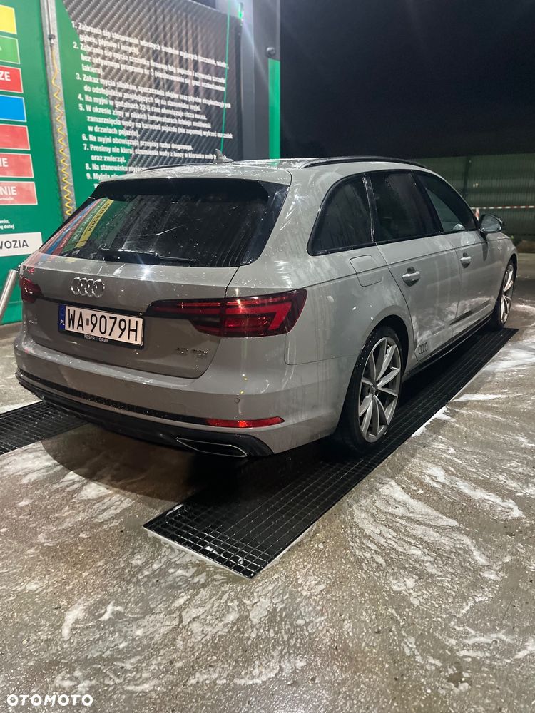 Audi A4 Avant 40 TDI S Line S tronic - 27