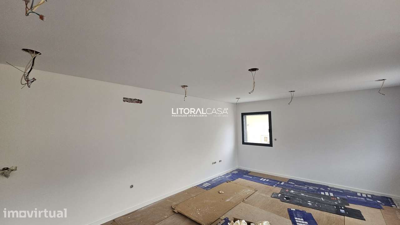 Apartamento | T2 | Lugar de estacionamento - Grande imagem: 3/11
