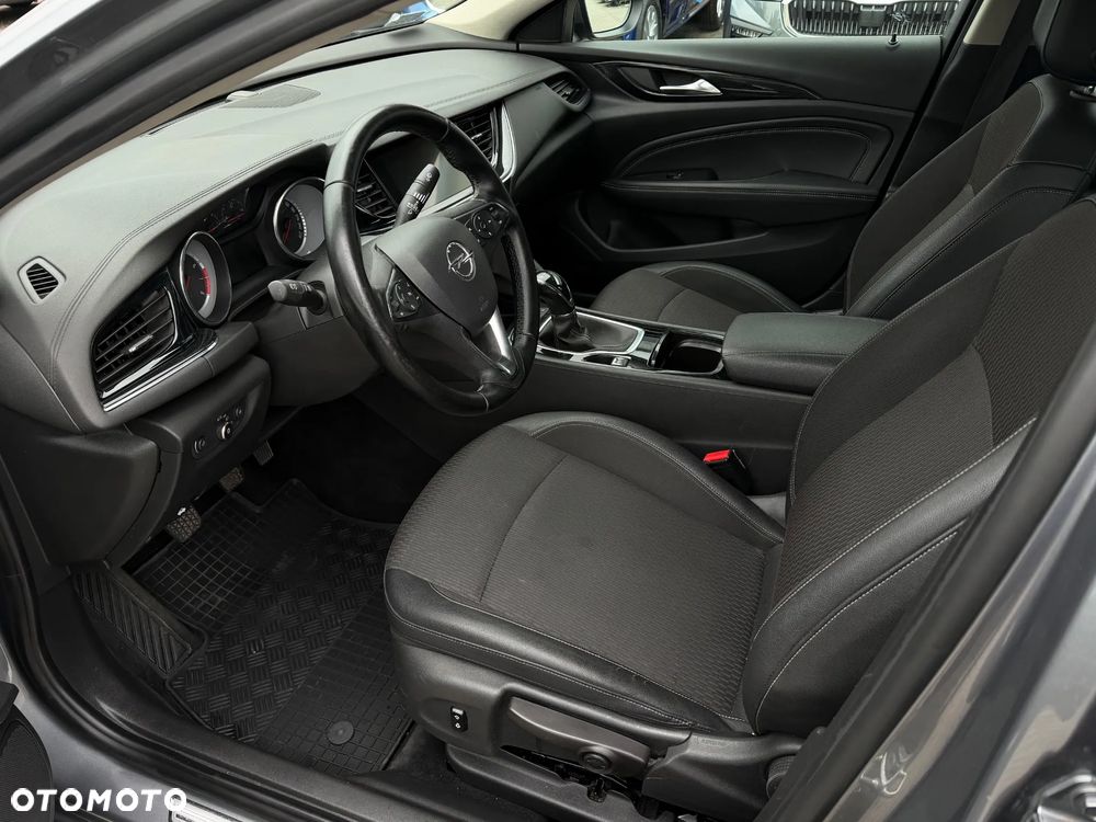 Opel Insignia 1.5 T Innovation S&S Eco - 12