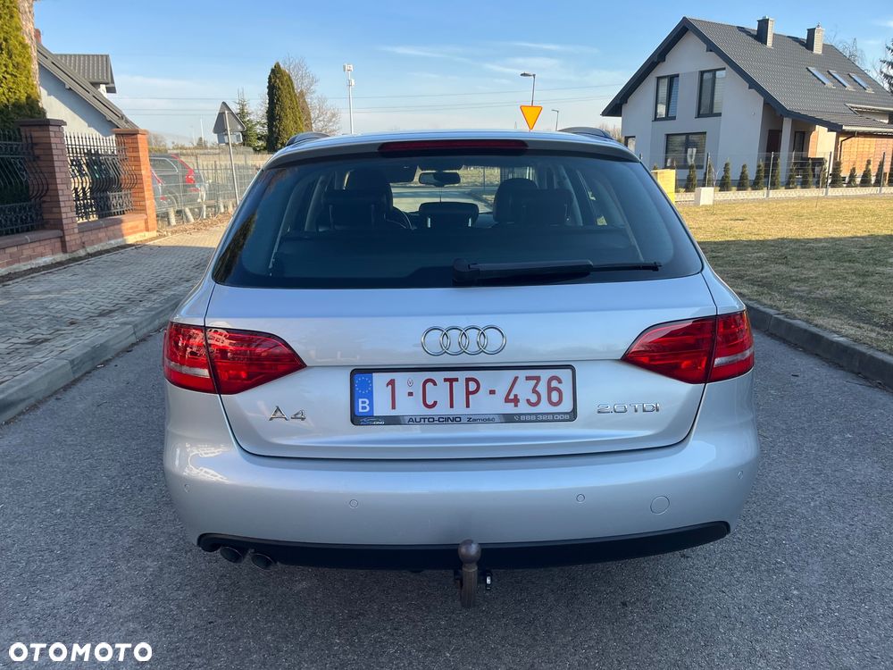 Audi A4 Avant - 9
