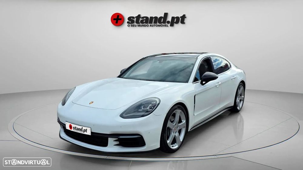 Porsche Panamera 4S - 8