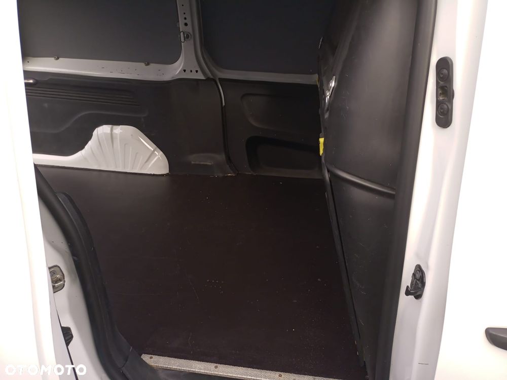Peugeot PARTNER L2 LONG 3 MIEJSCA - 9