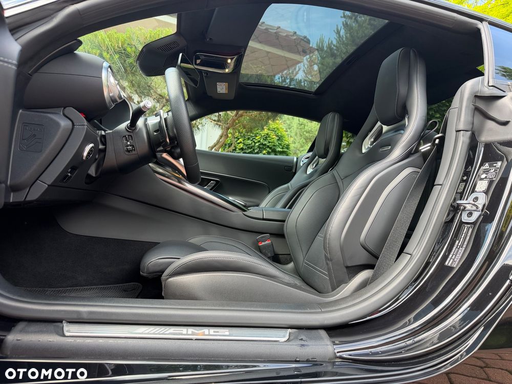 Mercedes-Benz AMG GT - 15