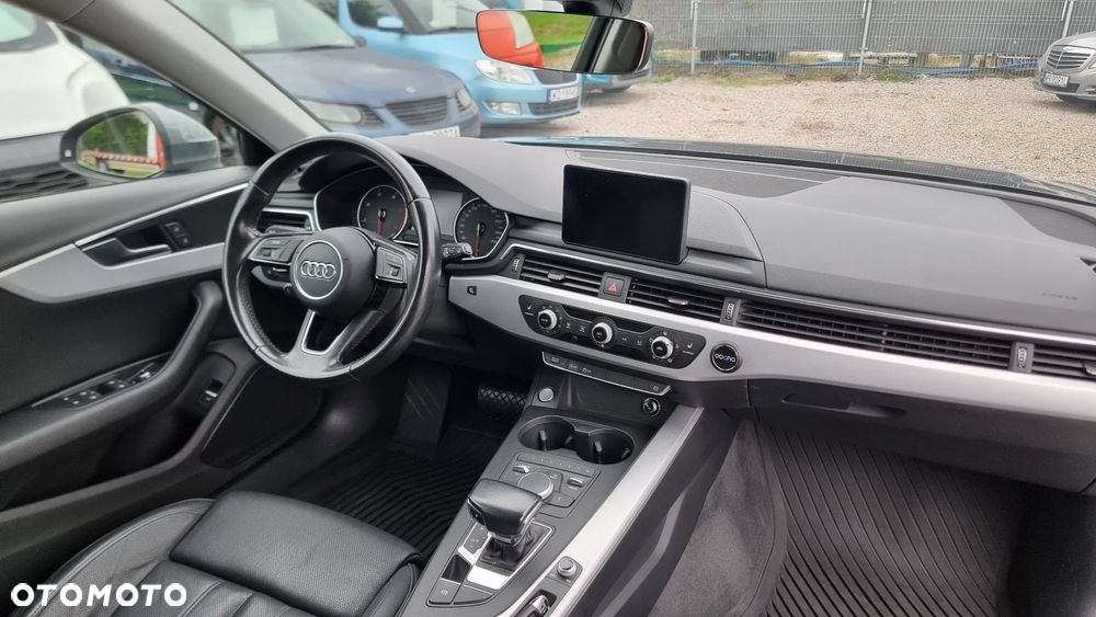 Audi A4 Avant - 10