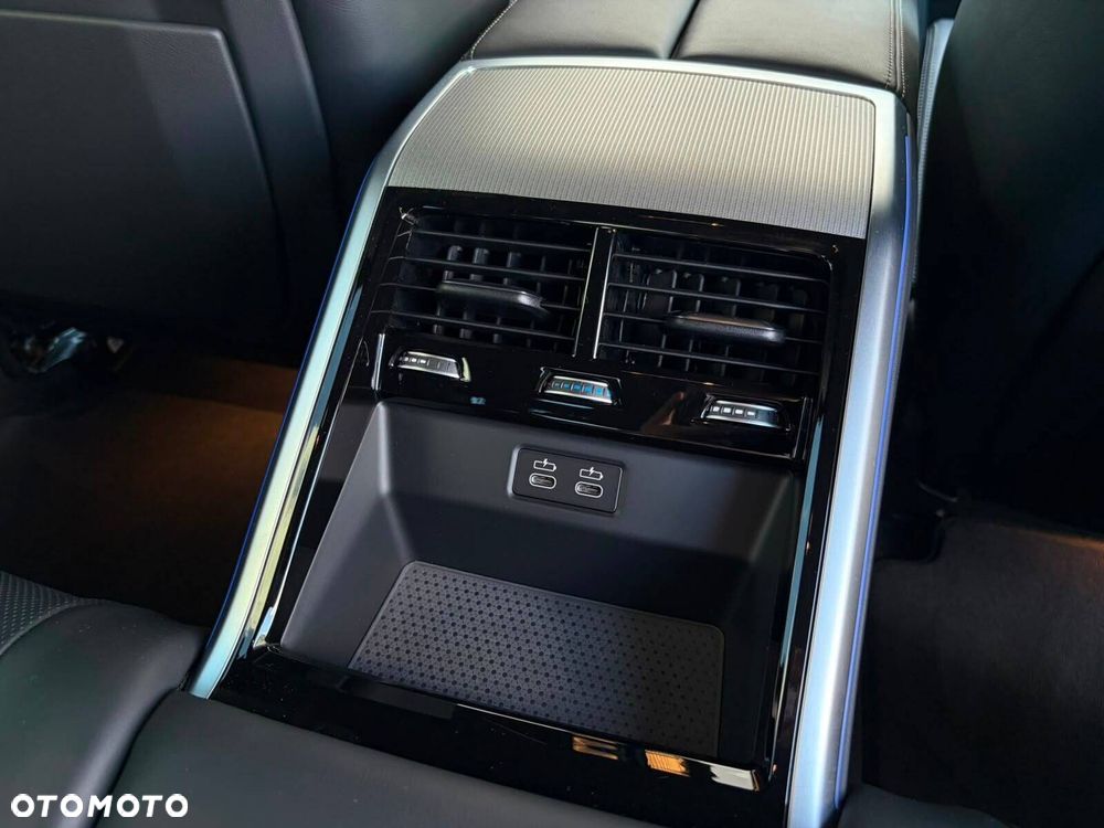 BMW Seria 8 M850i xDrive - 31
