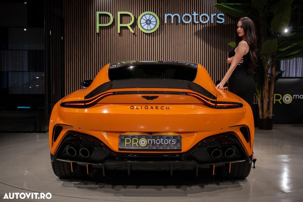 Aston Martin V8 Vantage - 20