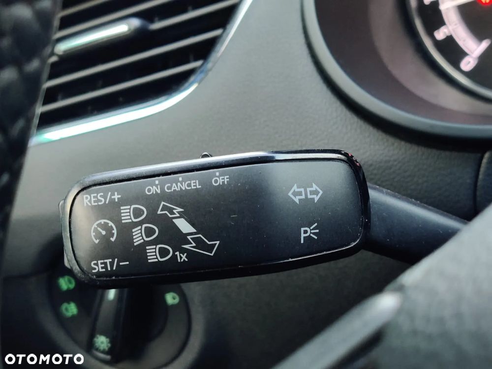 Skoda Octavia 2.0 TDI Elegance - 24