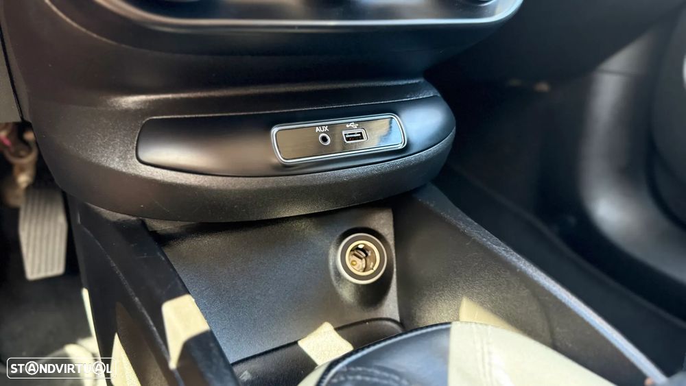 Fiat 500X 1.3 MJ Lounge S&S - 25