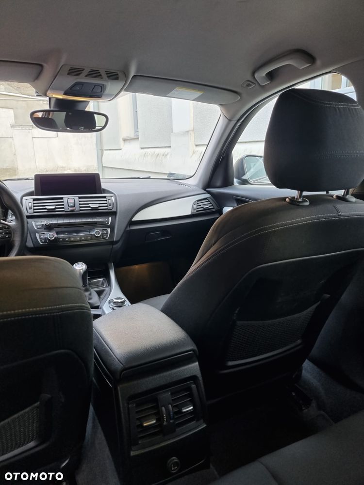 BMW Seria 1 118d Sport Line - 18