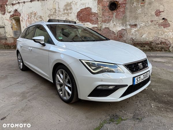 Seat Leon 2.0 TDI DPF DSG FR Black Matt Edition