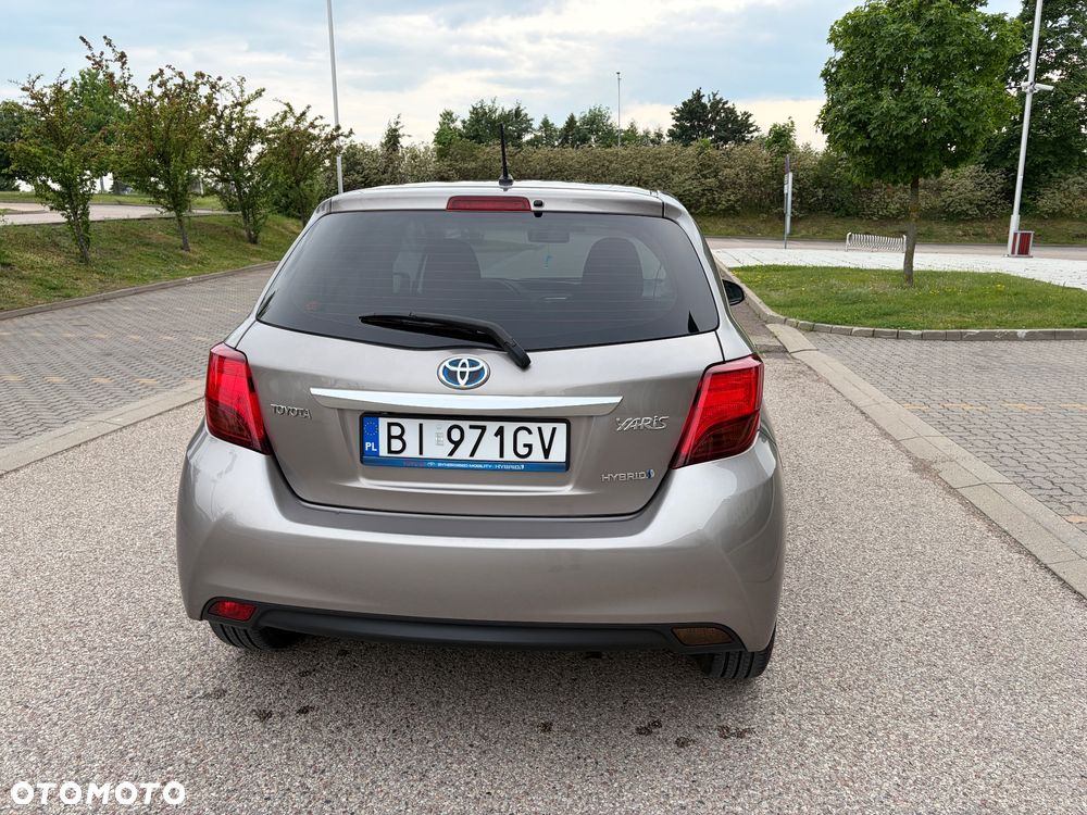Toyota Yaris - 5