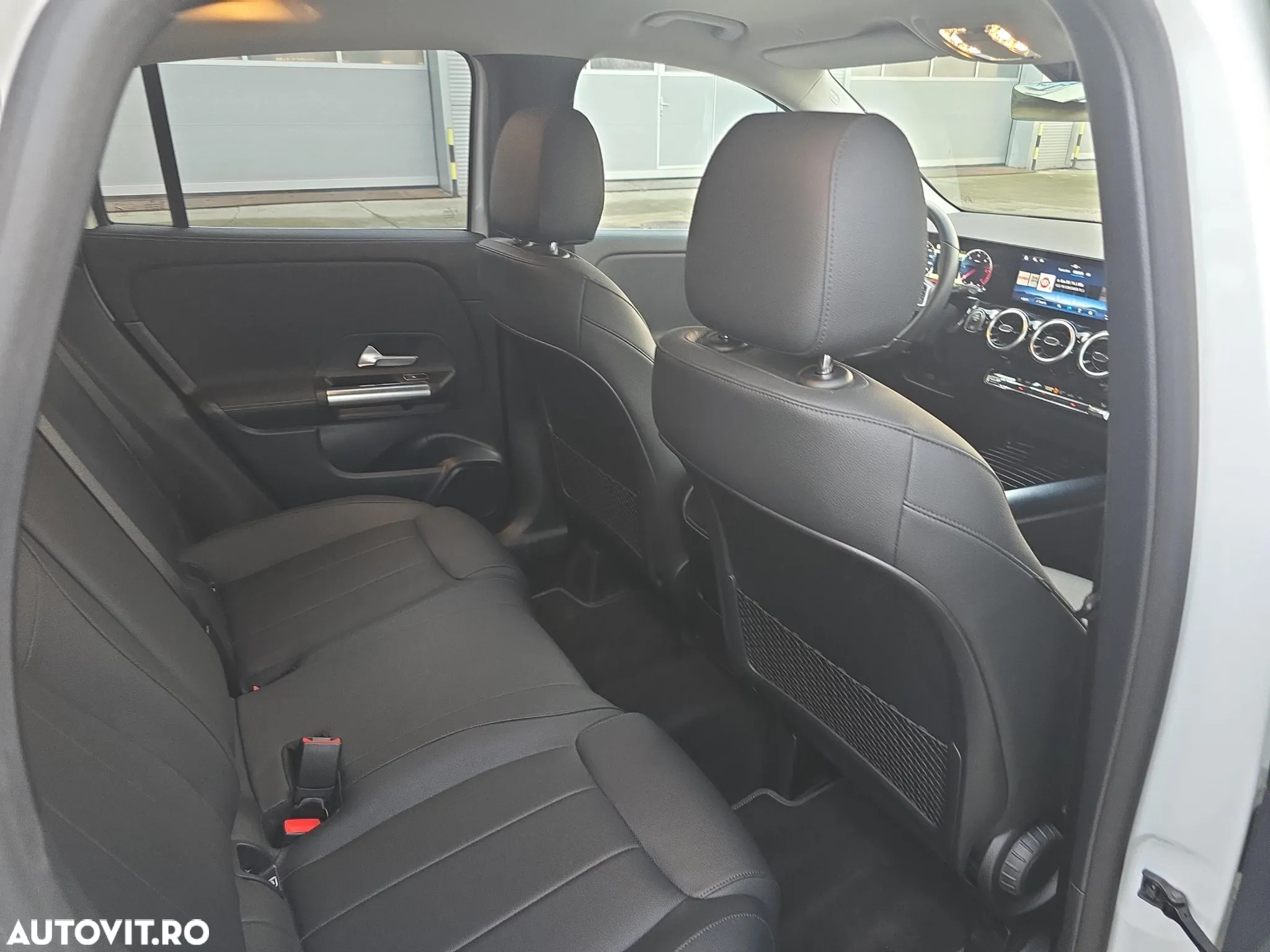 Mercedes-Benz GLA 200 d 4MATIC Aut. - 15