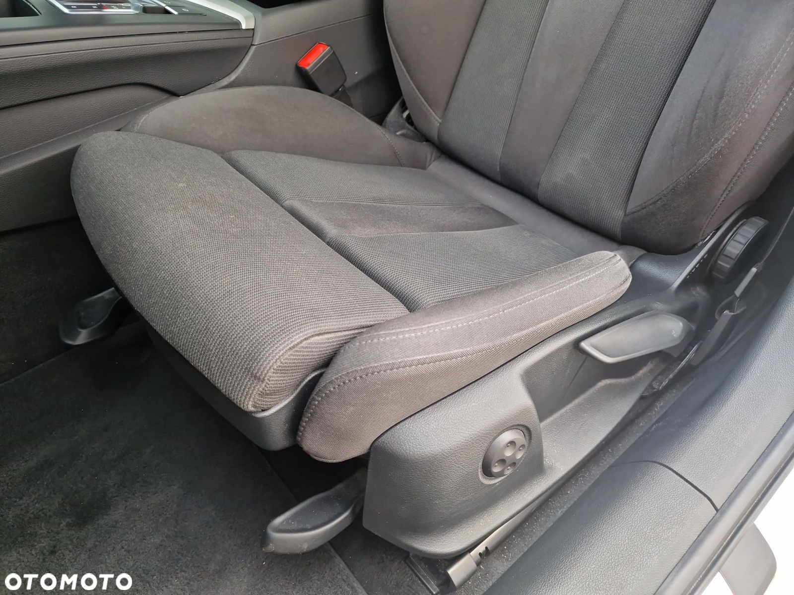 Audi A4 - 12