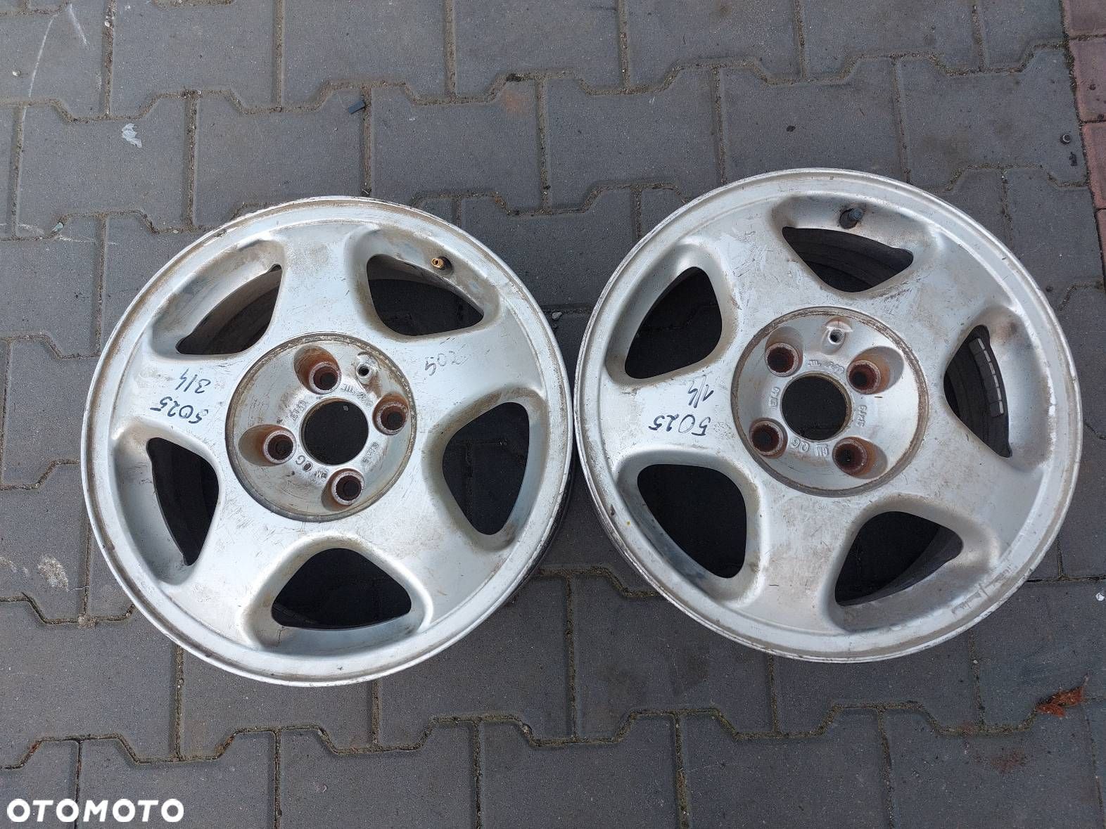 FELGI ALUMINIOWE 2SZT 4X100 6JX15 ET49 FI57.1 VW BORA I - 1