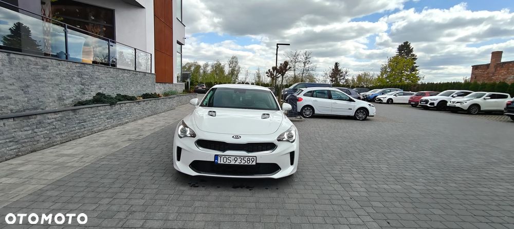Kia Stinger 2.0 T-GDI XL - 10