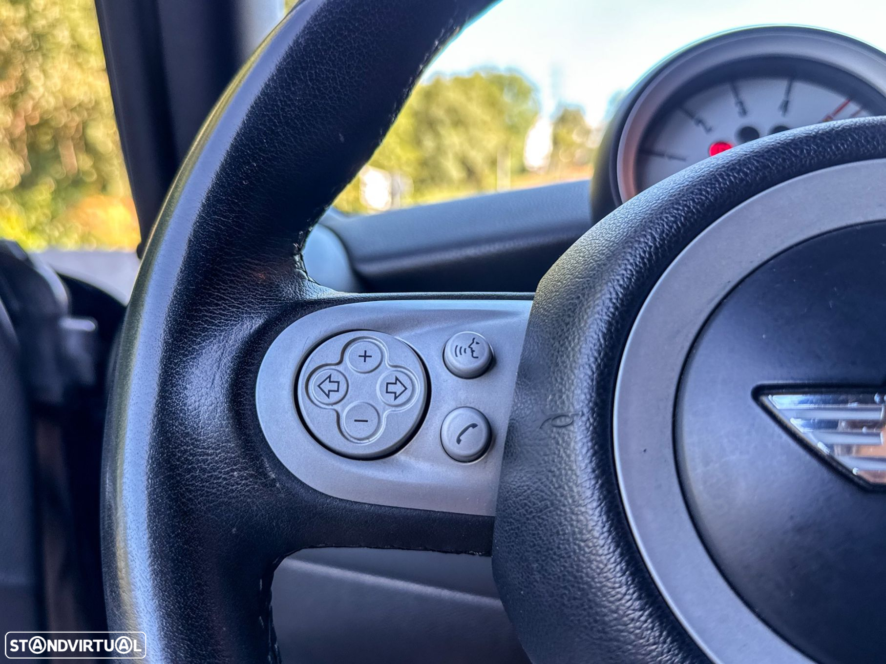 MINI 3 Portas Cooper D - 41