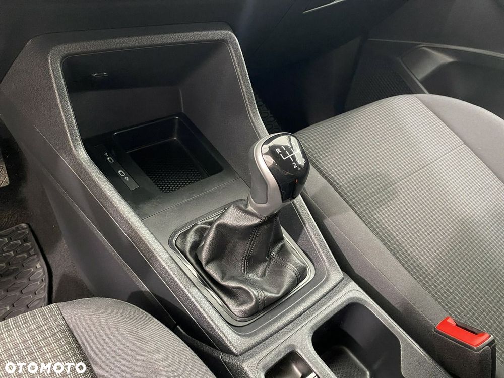 Volkswagen Caddy - 19