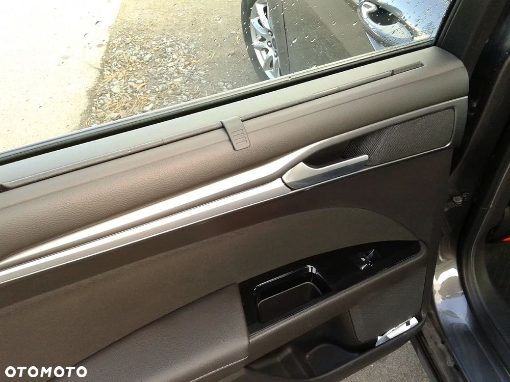 Ford Mondeo 1.5 EcoBoost Gold Edition - 12