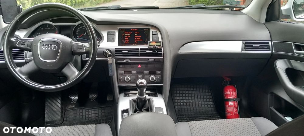 Audi A6 Avant - 10