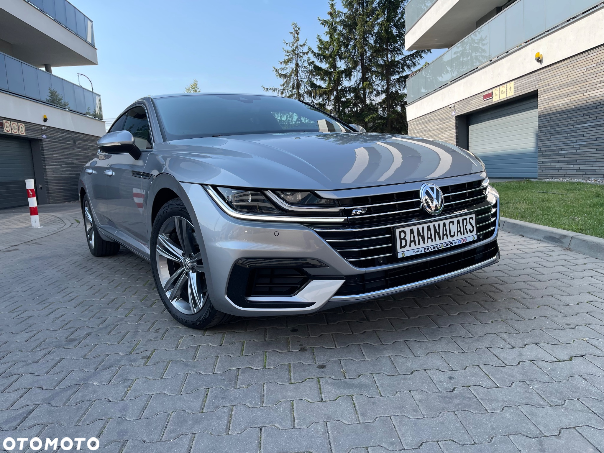 Volkswagen Arteon 2.0 TDI SCR Essence - 16