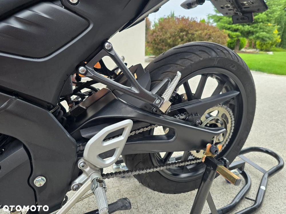 Yamaha MT - 18