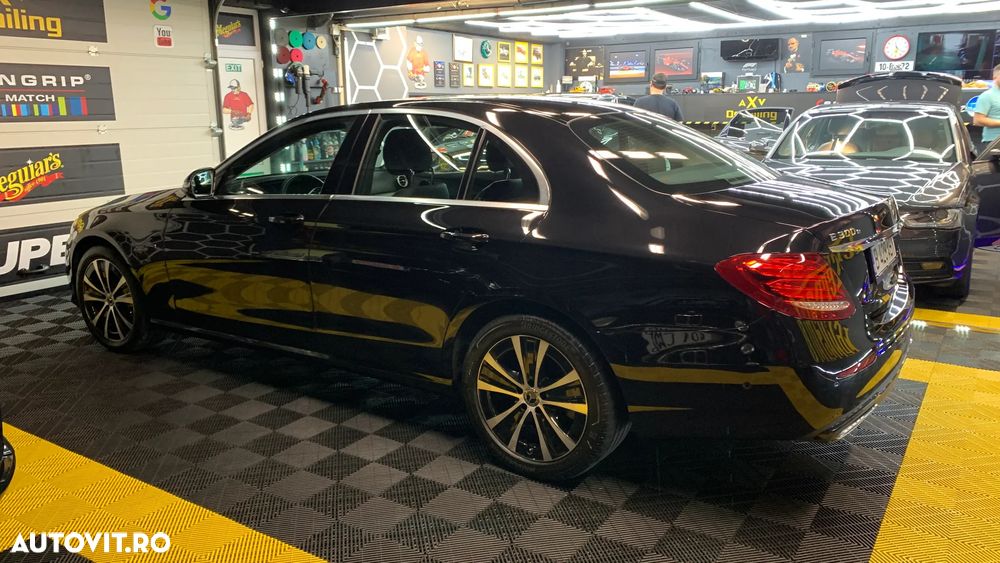 Mercedes-Benz E 250 T-Modell Aut - 10