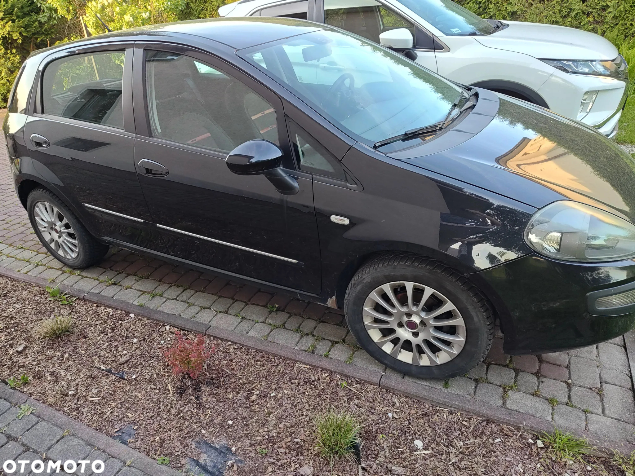 Fiat Punto Evo 1.4 8V Estiva Blue&Me Euro5 - 9