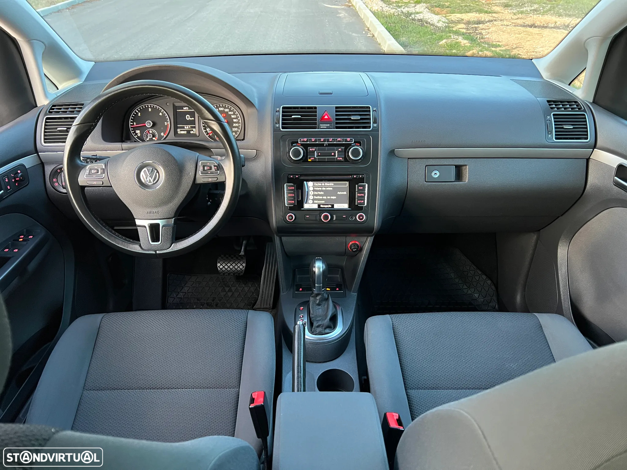 VW Touran 1.6 TDI DPF BlueMotion DSG Trendline - 26