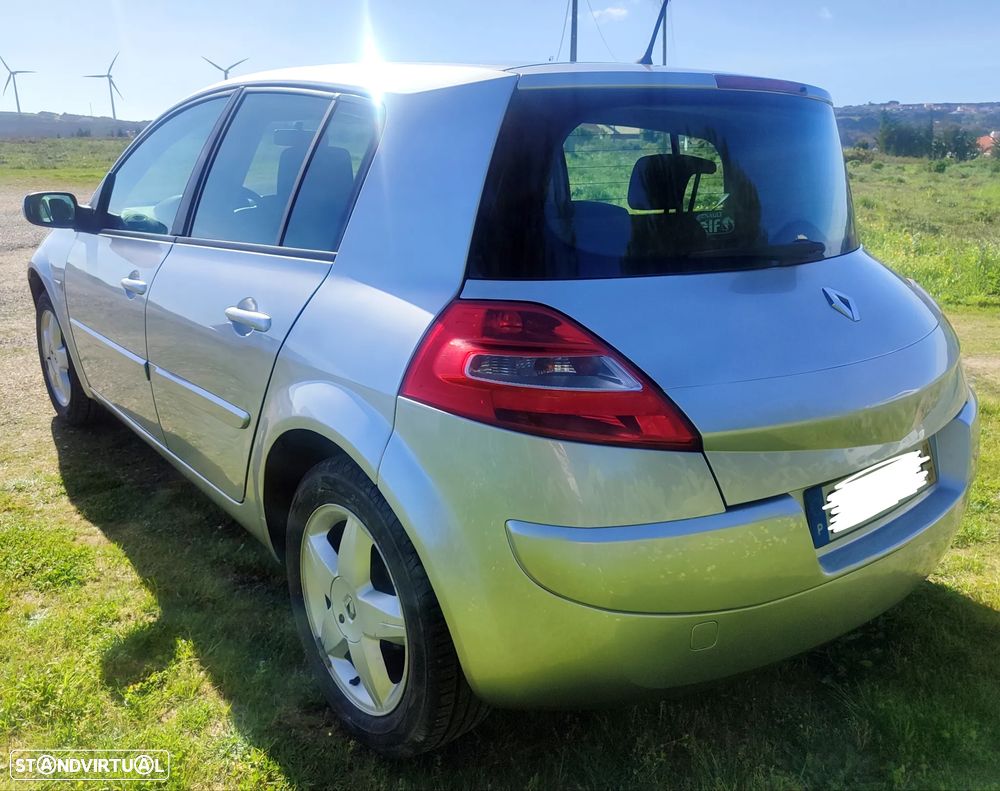 Renault Mégane 1.5 dCi Extreme - 6
