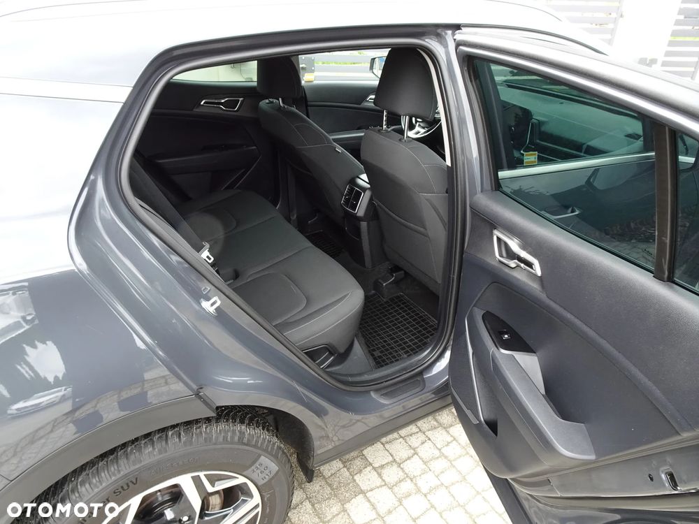 Kia Sportage 1.6 T-GDI MHEV M 2WD DCT - 17