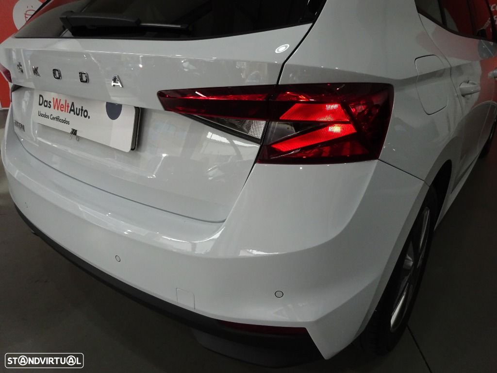 Skoda Fabia 1.0 MPI - 24