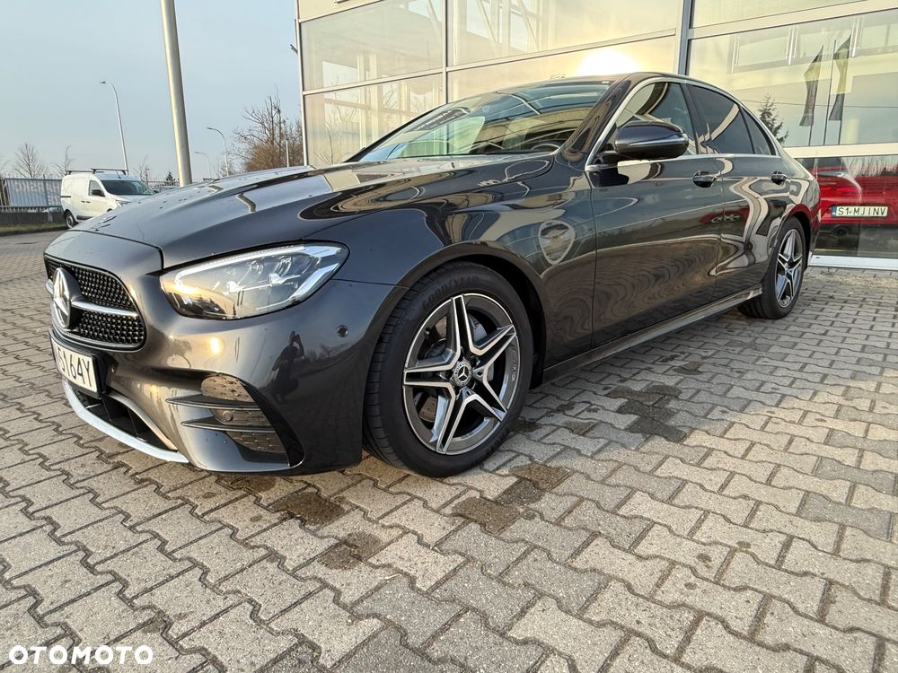 Mercedes-Benz Klasa E 220 d 4-Matic AMG - 20