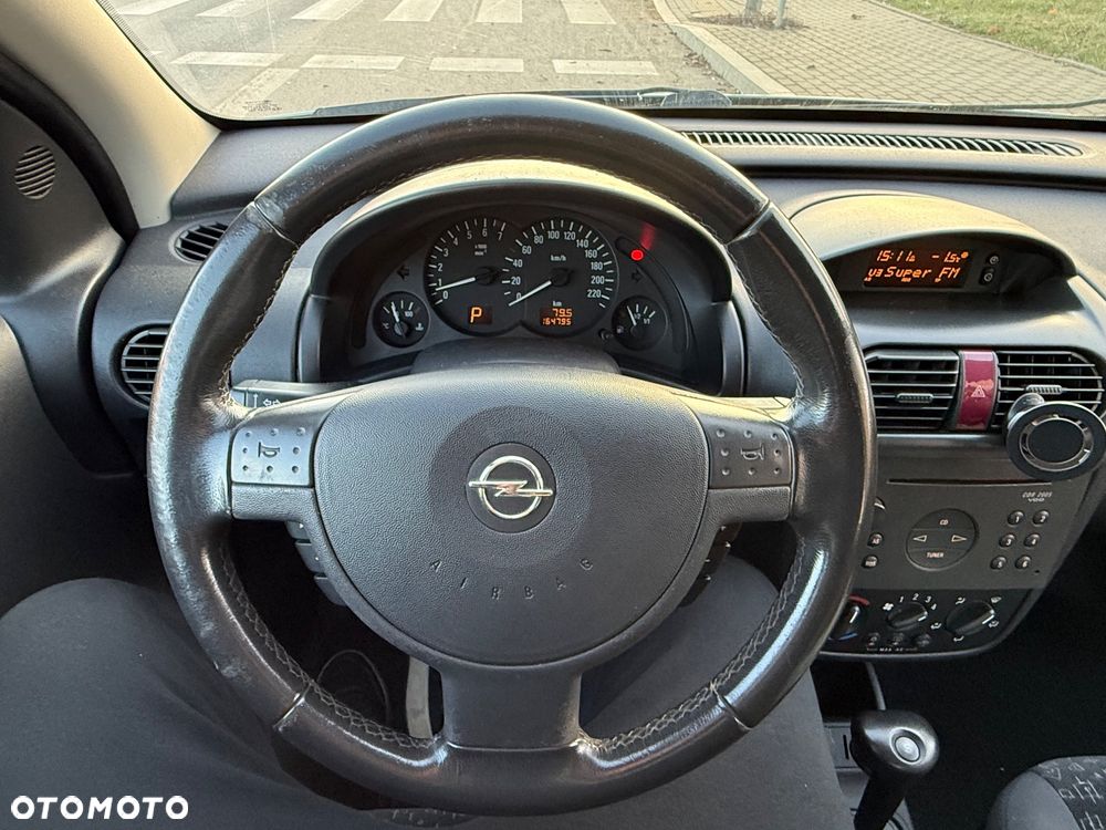 Opel Corsa 1.4 16V Elegance - 11