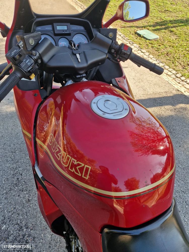 Suzuki GSX 1100F  Possível Financiamento - 10