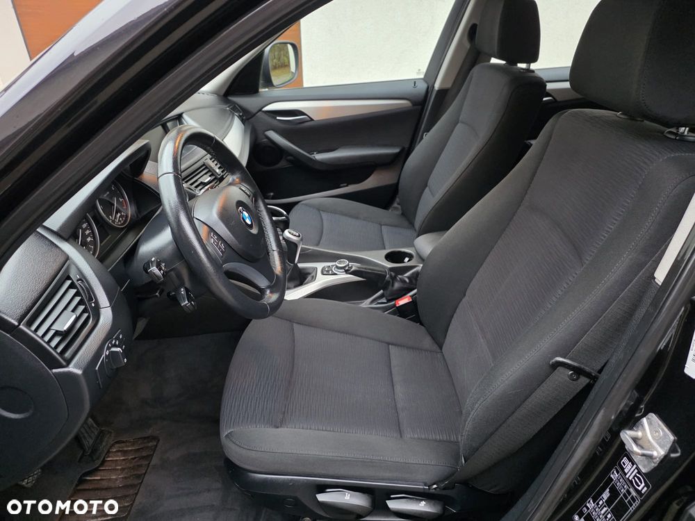 BMW X1 xDrive20d - 8