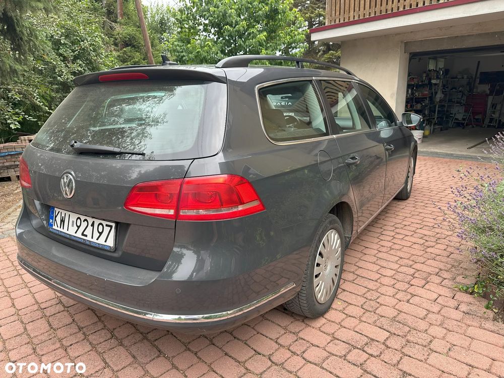 Volkswagen Passat 2.0 Blue TDI SCR Comfortline - 7