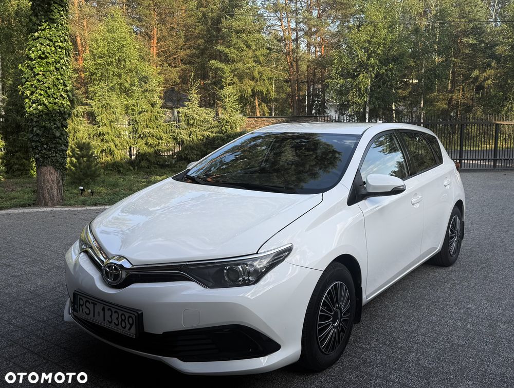 Toyota Auris 1.33 VVT-i Comfort - 17