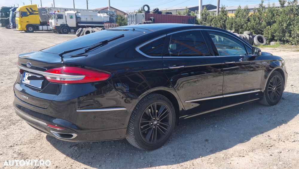 Ford Mondeo 2.0 TDCI Aut. AWD Vignale - 4