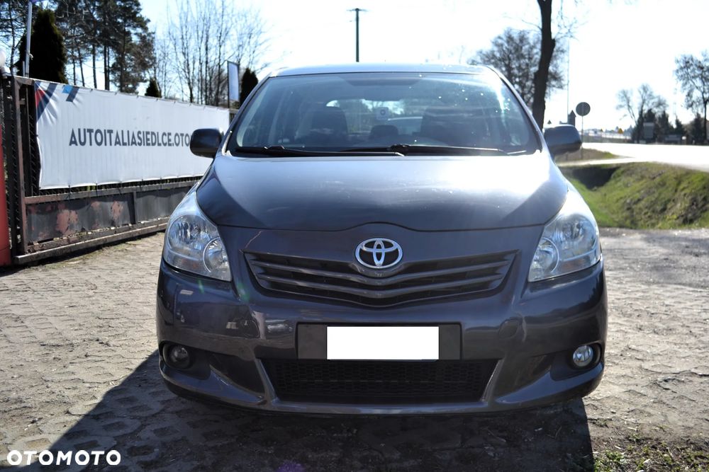 Toyota Verso 2.0 D-4D - 3