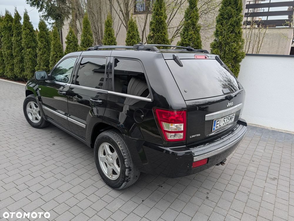 Jeep Grand Cherokee - 11