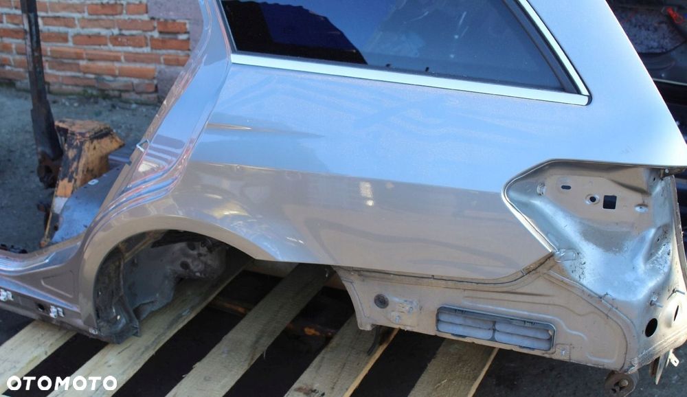 Ćwiartka tylna lewa błotnik tył lewy Mercedes W212 Lift Kombi kolor 792 - 4