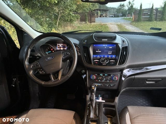 Ford Escape 2.0 EcoBoost AWD Titanium - 6