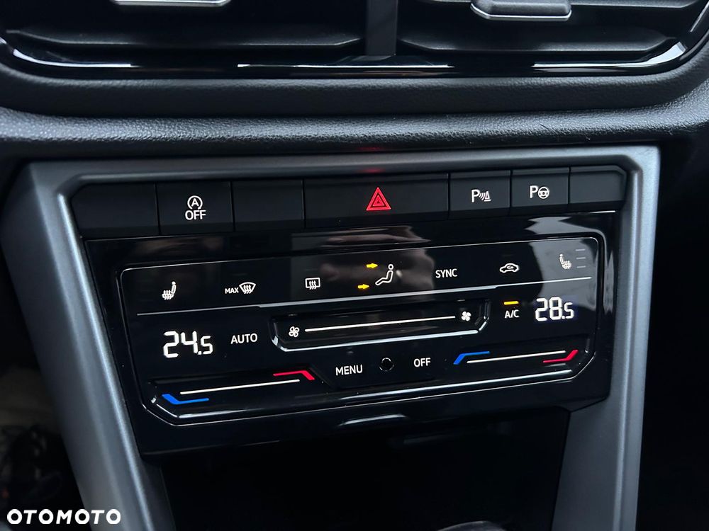 Volkswagen T-Roc 1.5 TSI Life Plus DSG - 34