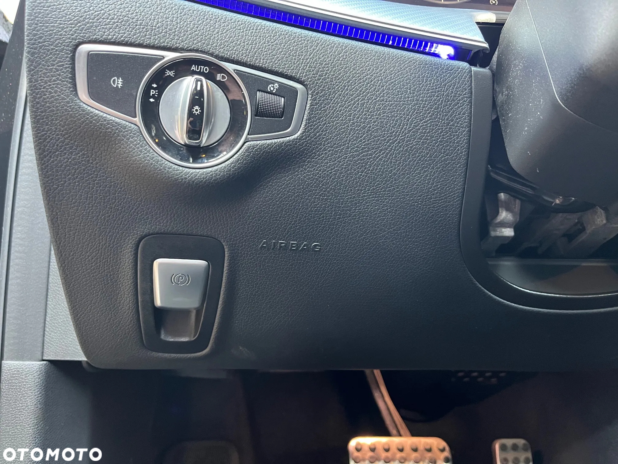 Mercedes-Benz Klasa E 200 d T 9G-TRONIC - 13