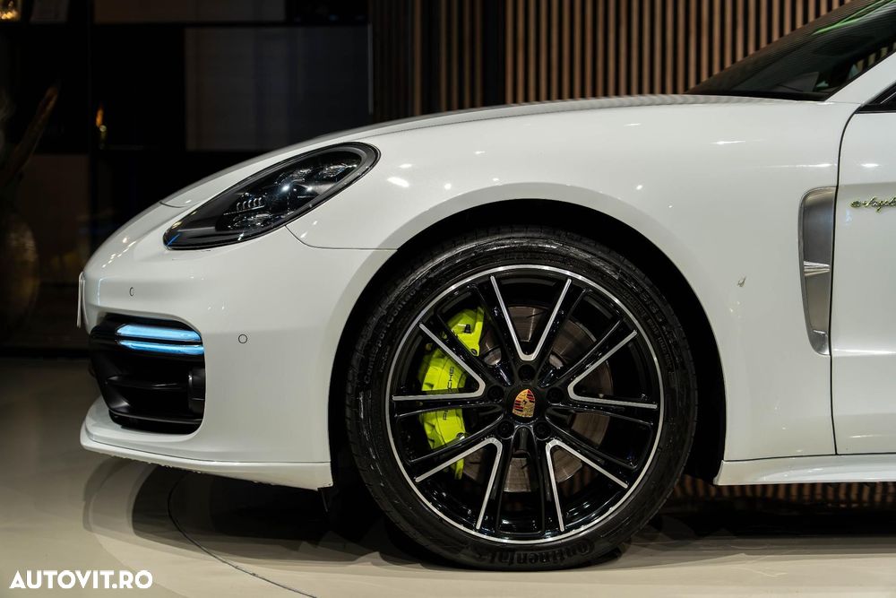 Porsche Panamera - 11
